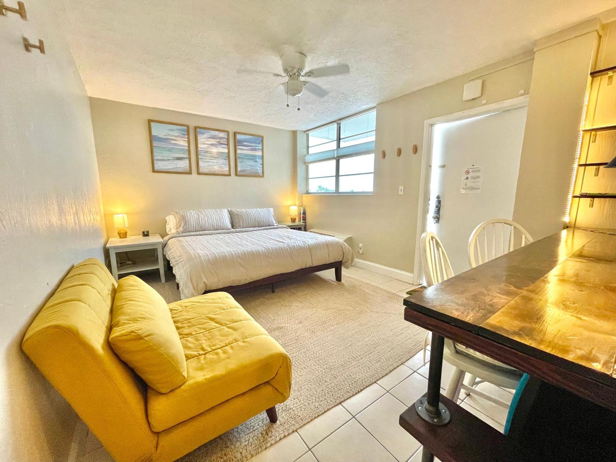 Sunset Studio Daytona Beachfront 外观 照片