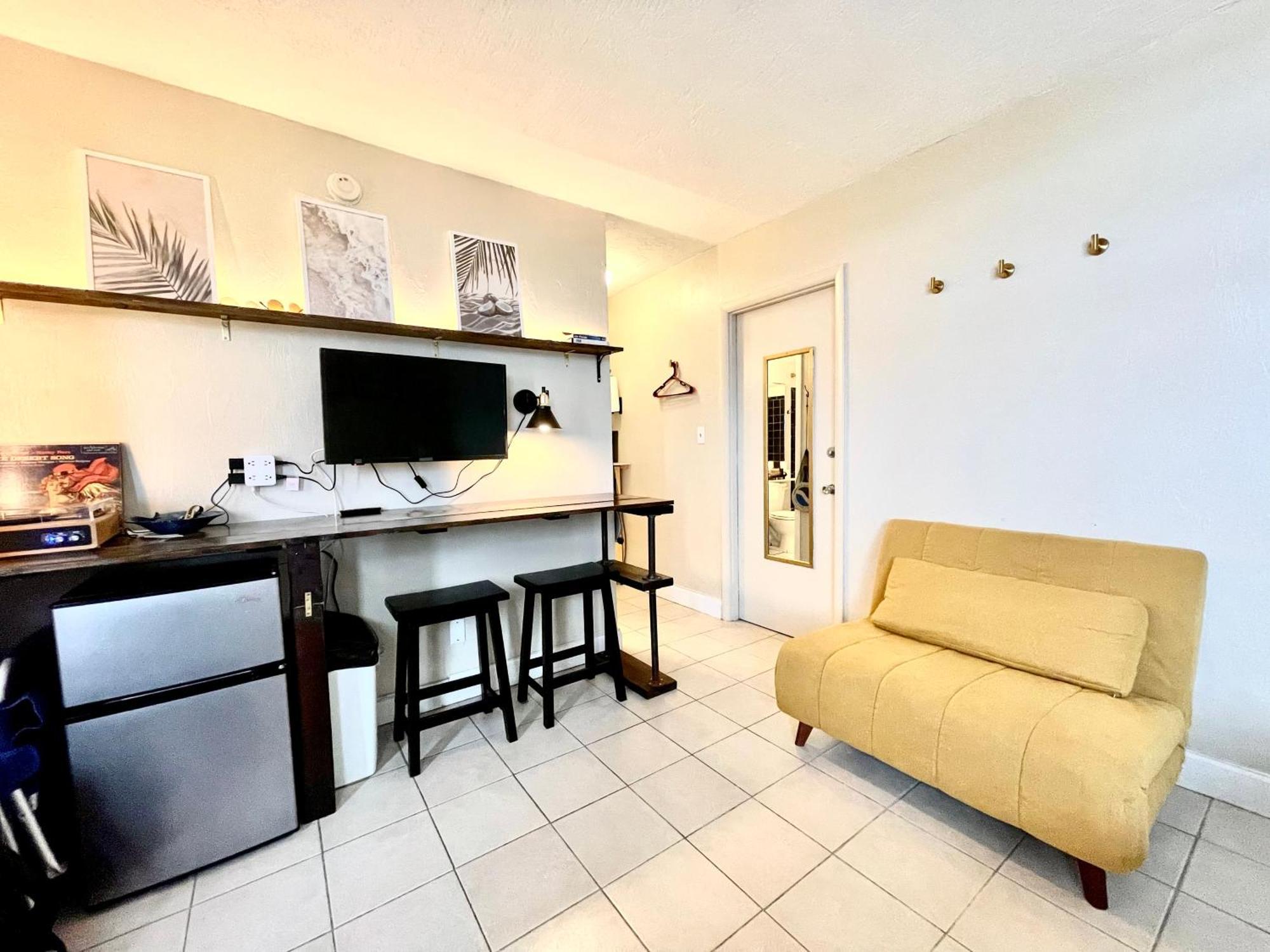 Sunset Studio Daytona Beachfront 外观 照片